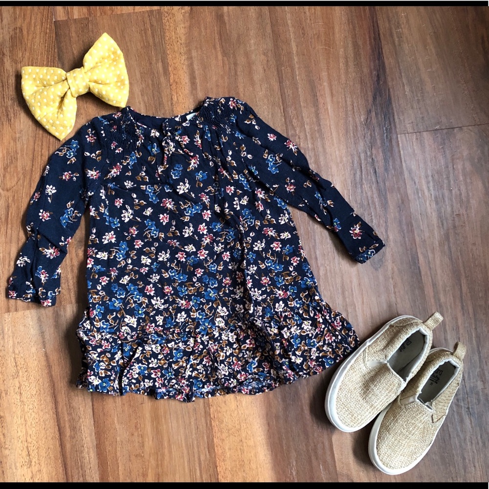 Zara Toddler Girl Dress Long Sleeves size 12 months 18
Months Blue dress navy